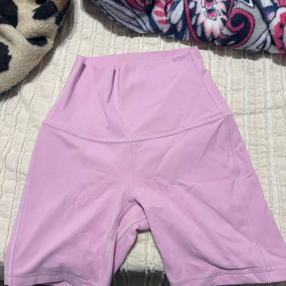 Lulu Women's Pink High-Waisted Shorts
